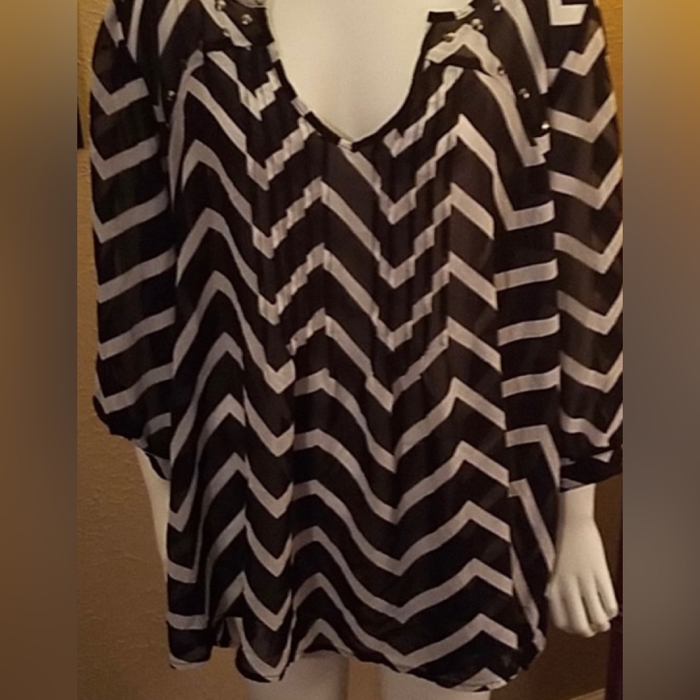 Wet Seal PLUS Sheer Tunic Embellished blouse 3x
